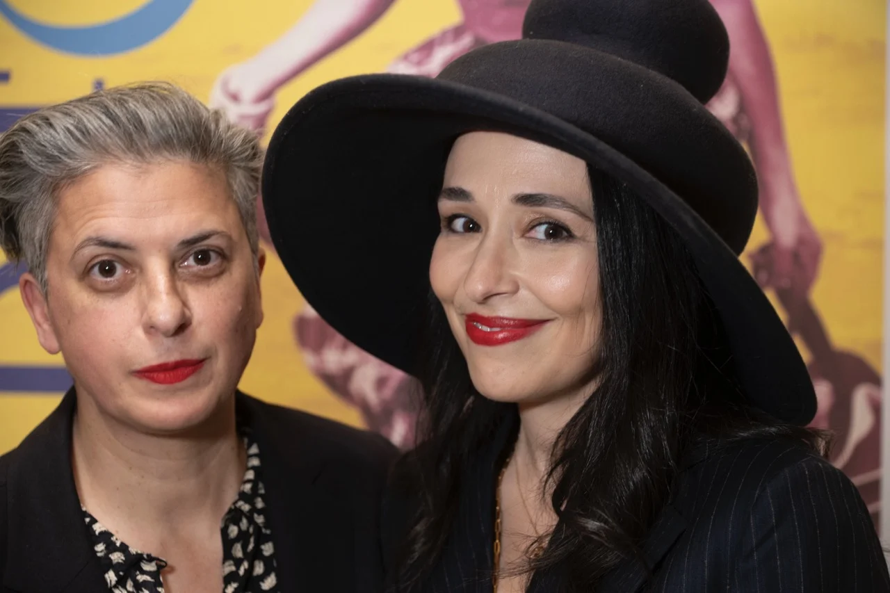 Raha Shirazi, Samira Mohyeddin